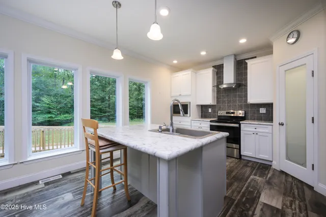 $400,000 | 279 Skippers Lane, New Bern, NC 28562