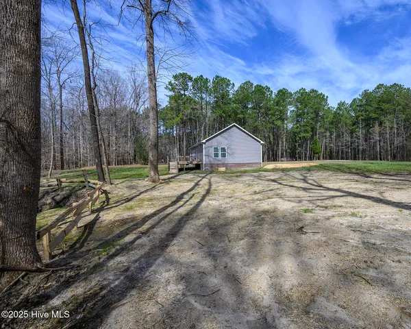 $400,000 | 279 Skippers Lane, New Bern, NC 28562