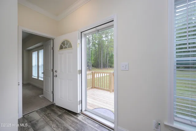 $400,000 | 279 Skippers Lane, New Bern, NC 28562