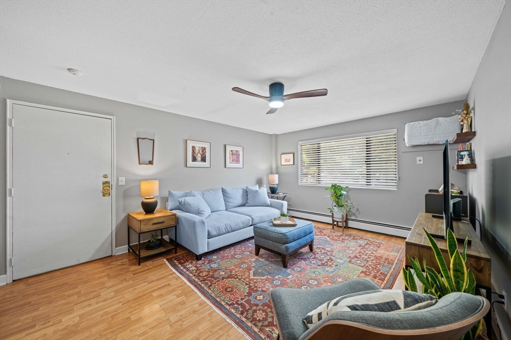 45 Macy Street, Unit 301C Amesbury, MA 01913 - Photo 3 of 20