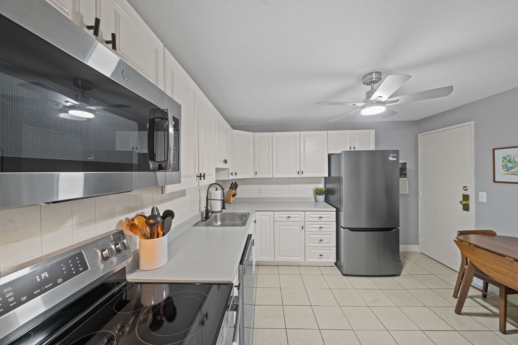 45 Macy Street, Unit 301C Amesbury, MA 01913 - Photo 5 of 20