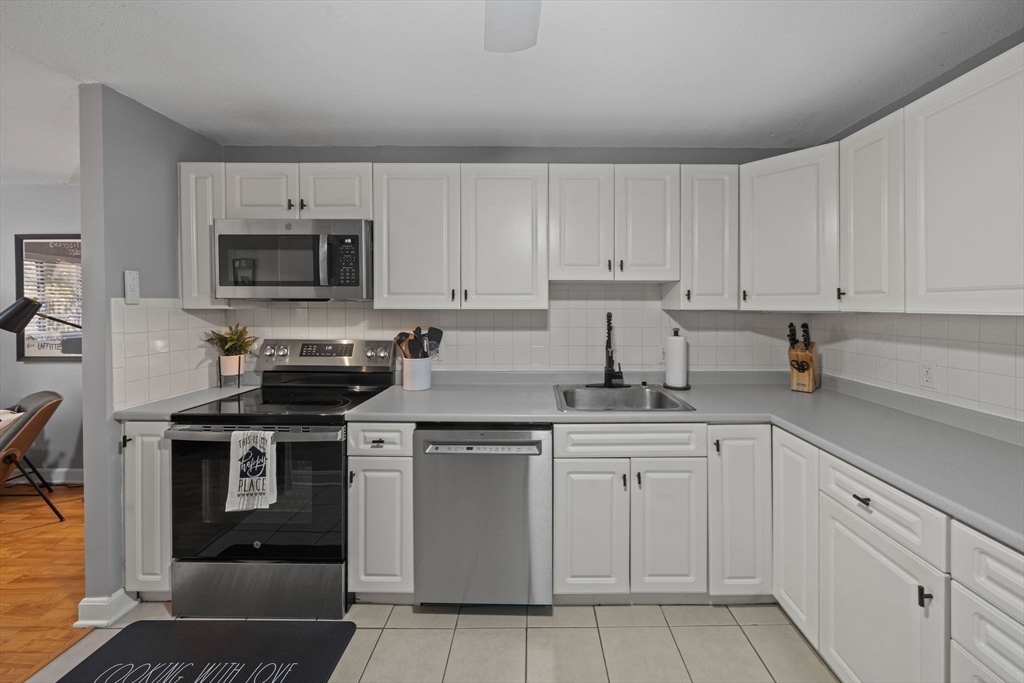 45 Macy Street, Unit 301C Amesbury, MA 01913 - Photo 6 of 20