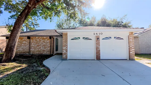 $1,600 | 2410 Goldspring Lane, Spring, TX 77373