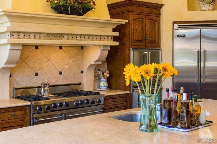 2300 White Stallion Road Thousand Oaks, CA 91361 - Photo 24 of 86 a kitchen with a stove and a refrigerator