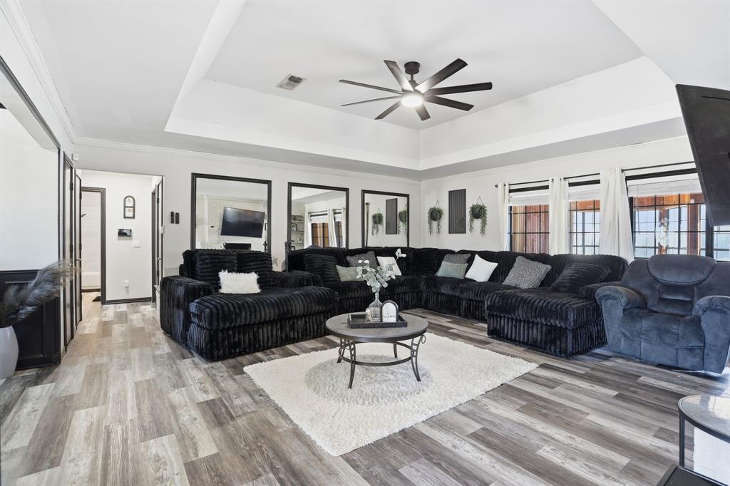 1050 Post Oak Lane Reno, TX 75462 - Photo 4 of 25