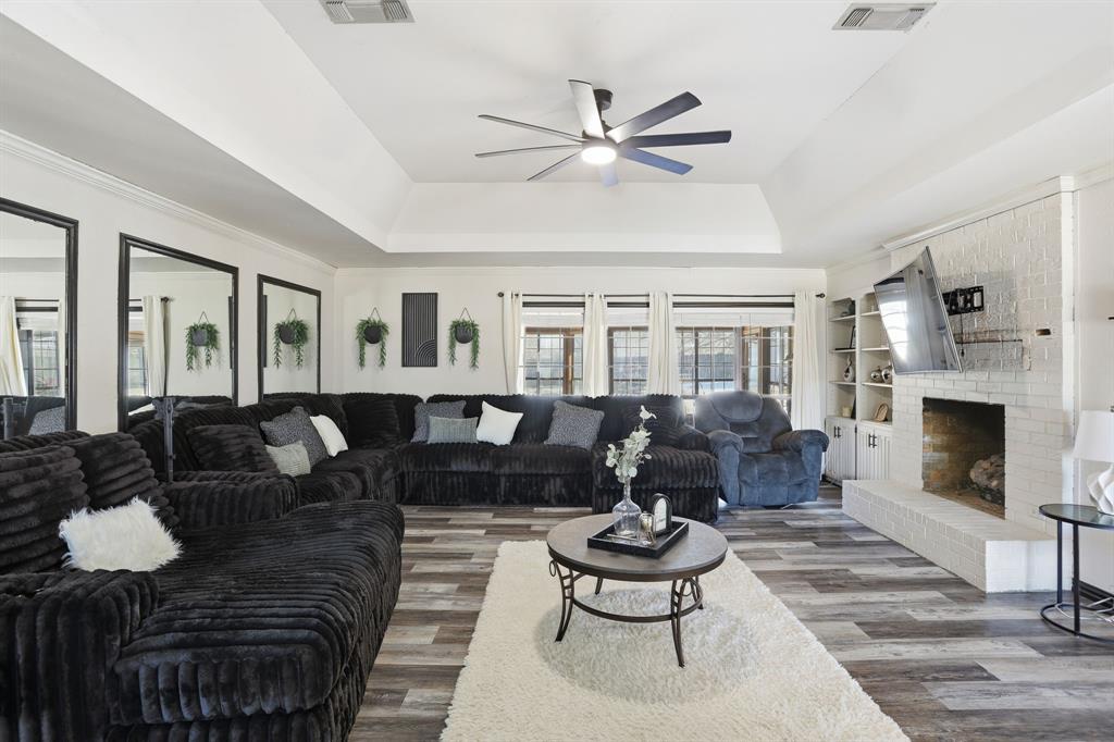 1050 Post Oak Lane Reno, TX 75462 - Photo 5 of 25