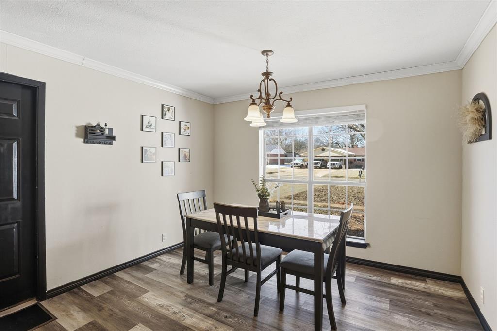 1050 Post Oak Lane Reno, TX 75462 - Photo 7 of 25