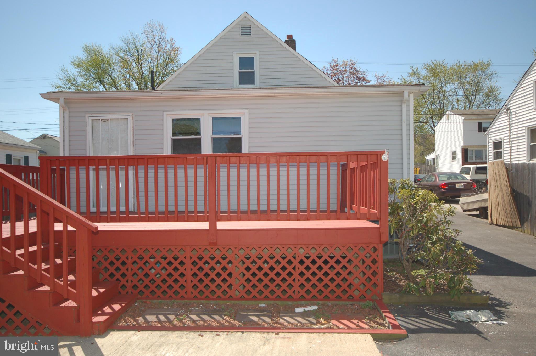 320 Cresswell Road Baltimore, MD 21225 - Photo 3 of 20 Exterior (Rear)