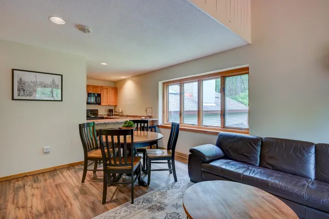 $342,000 | 5 L River Run Drive, Unit L, Bartlett, NH 03812