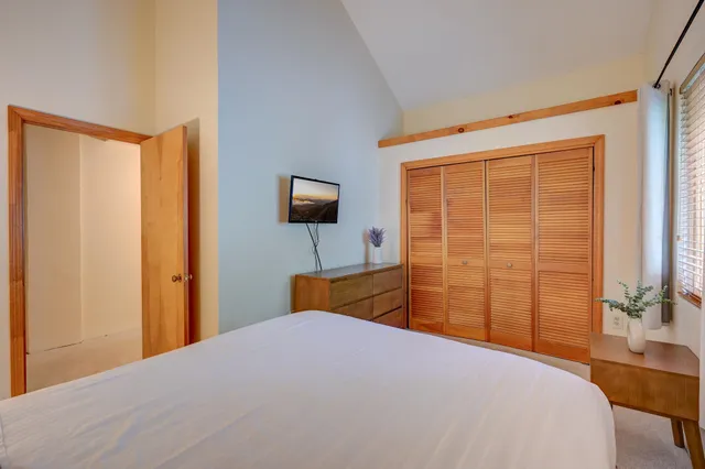 $342,000 | 5 L River Run Drive, Unit L, Bartlett, NH 03812