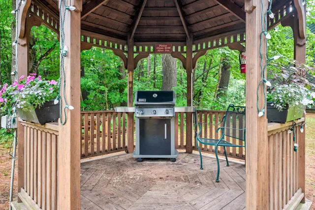 $342,000 | 5 L River Run Drive, Unit L, Bartlett, NH 03812