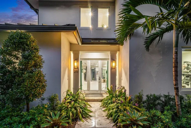 $3,450,000 | 217 Gulfstream Boulevard, Delray Beach, FL 33444