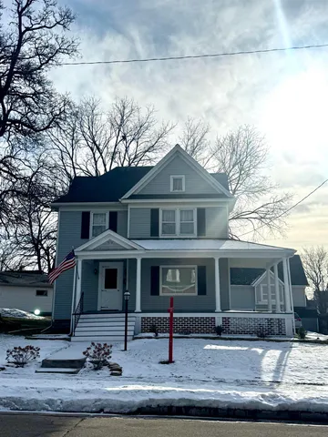 $329,900 | 315 East Jackson Street, Ripon, WI 54971