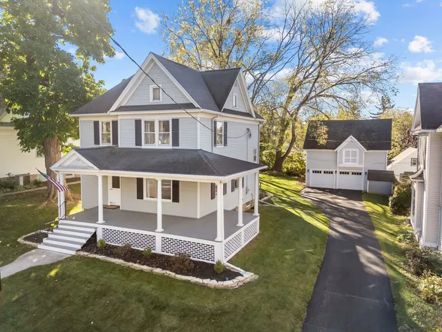 $329,900 | 315 East Jackson Street, Ripon, WI 54971