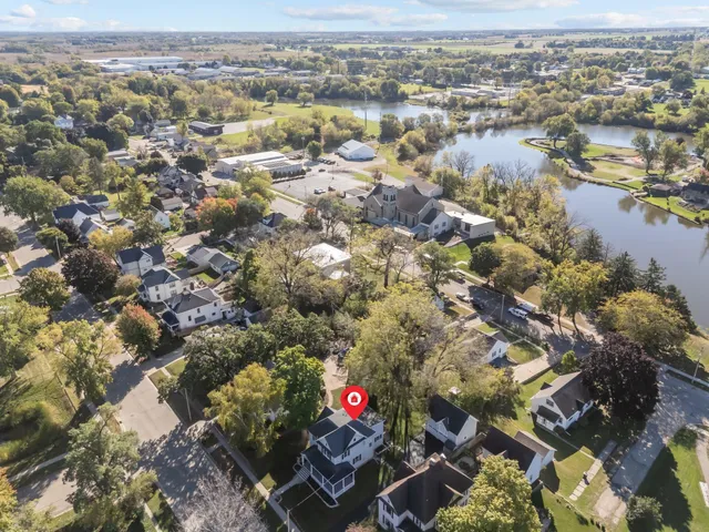 $329,900 | 315 East Jackson Street, Ripon, WI 54971