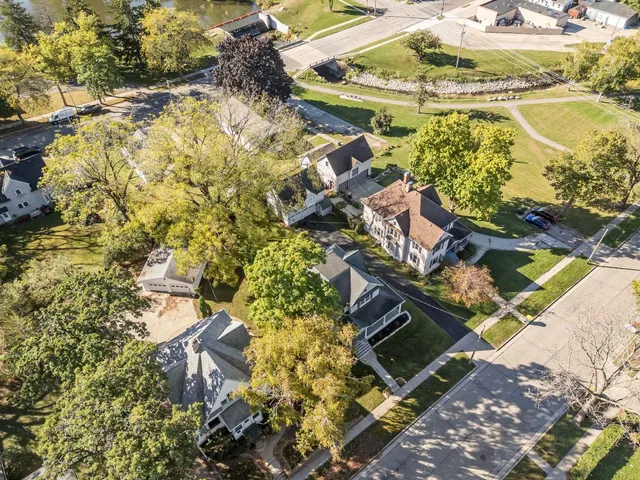 $329,900 | 315 East Jackson Street, Ripon, WI 54971