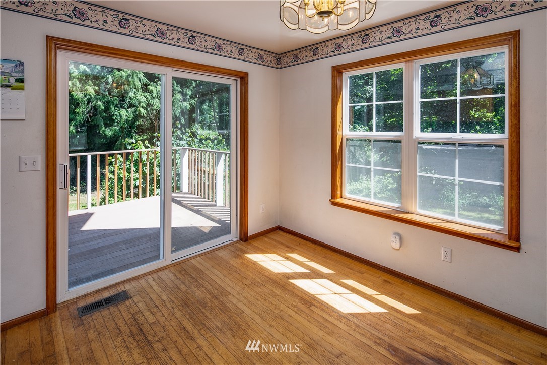 728 H Street Road Lynden, WA 98264 - Photo 14 of 40