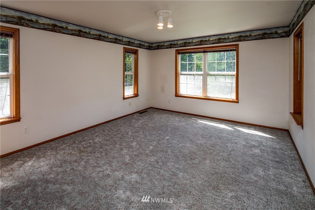 728 H Street Road Lynden, WA 98264 - Photo 22 of 40
