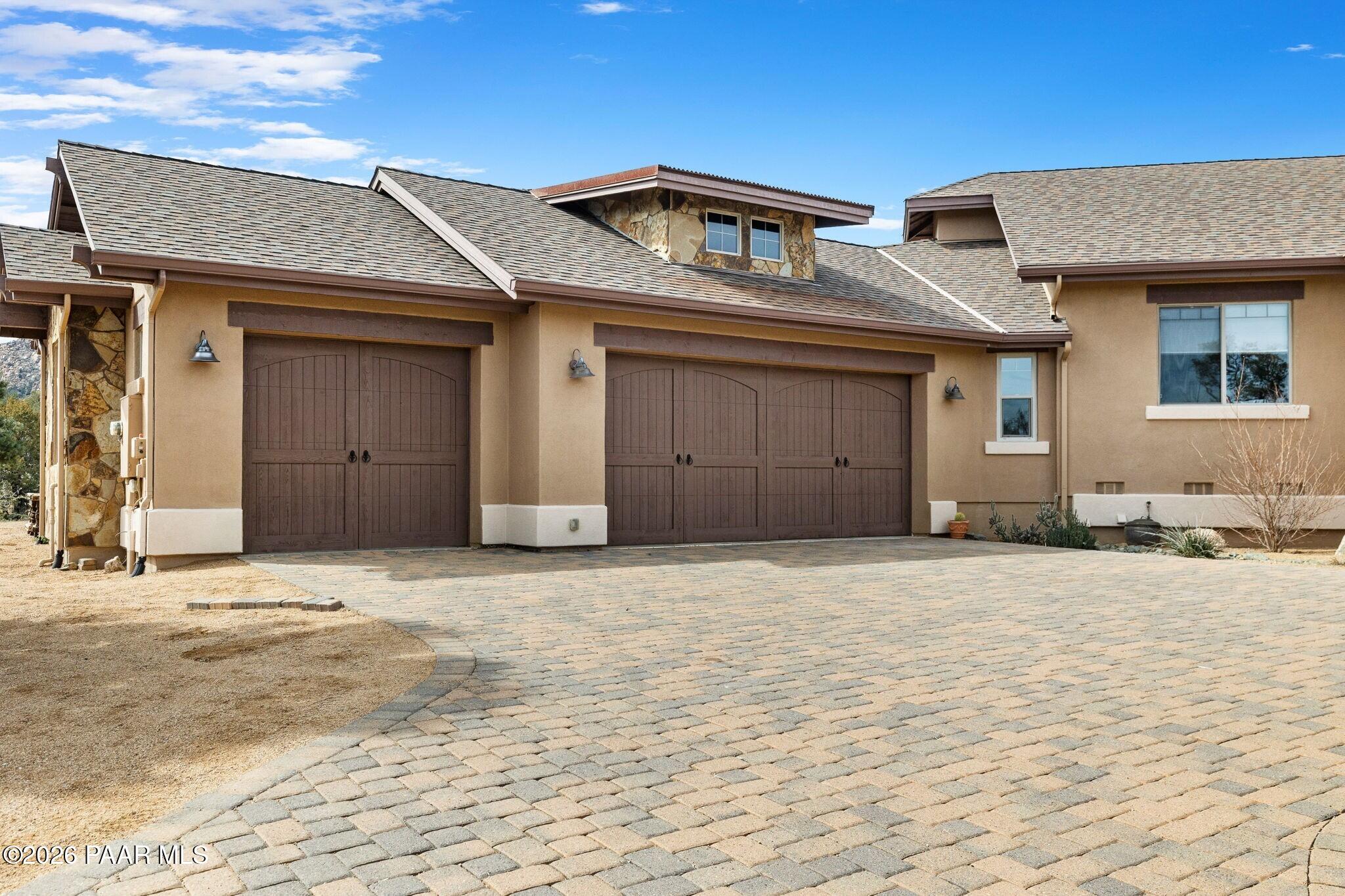 4290 Fort Bridger Road Prescott, AZ 86305 - Photo 32 of 50 a front view of a house with a yard
