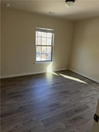 $2,500 | 1998 Thorngate Lane, Snellville, GA 30078
