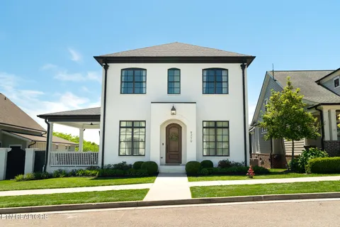$1,575,000 | 9779 Clingmans Dome Drive, Knoxville, TN 37922