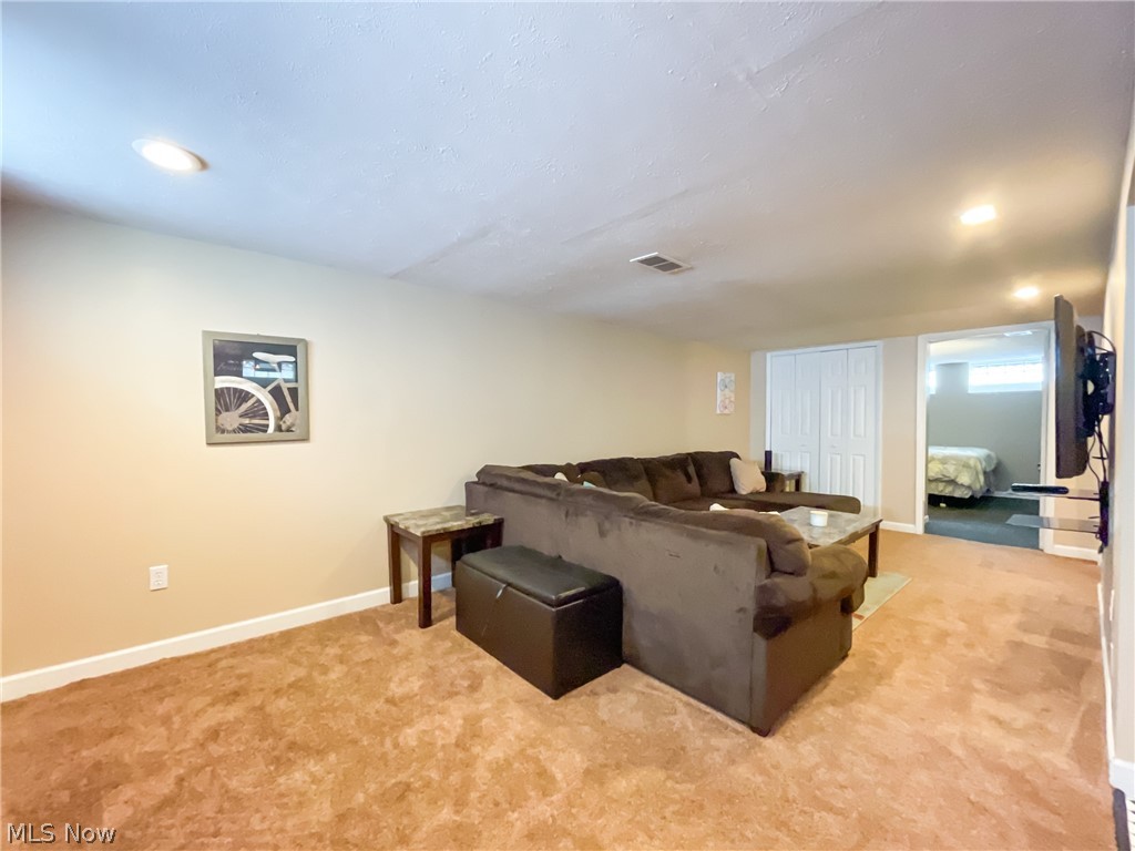 757 Pendley Road Willowick, OH 44095 - Photo 16 of 23 Gallery Image 16