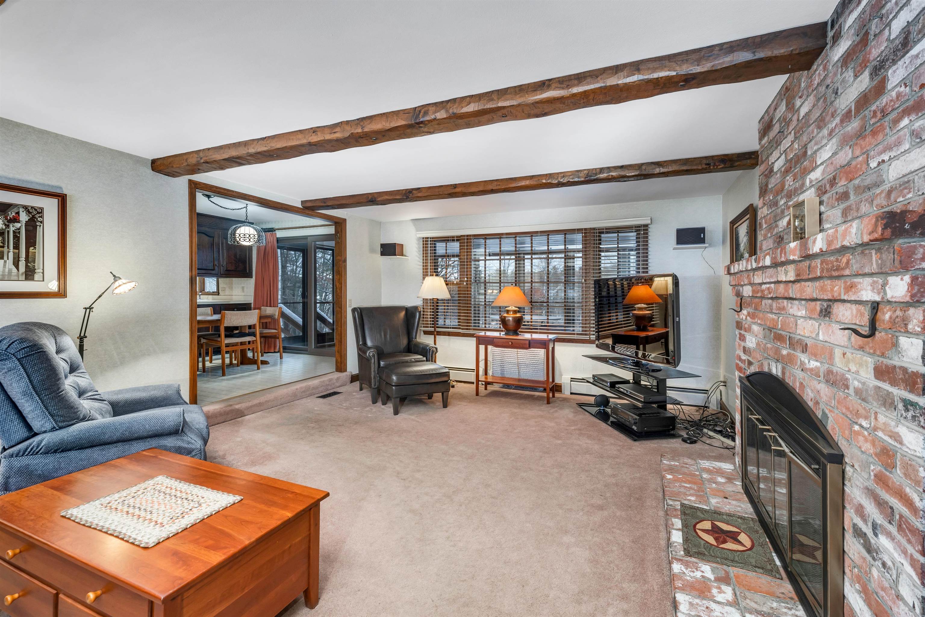 8 Kiowa Road Salem, NH 03079 - Photo 22 of 40