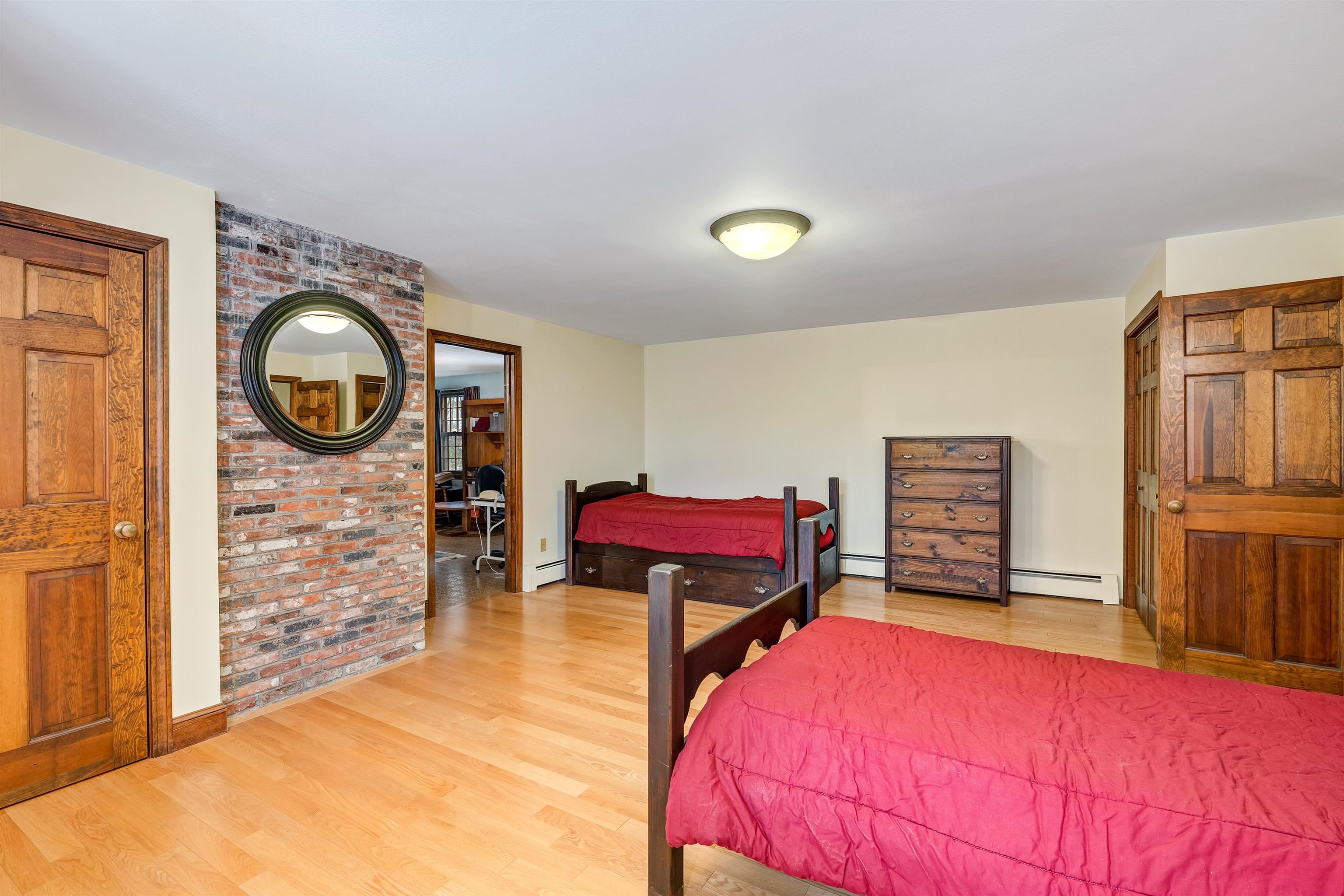 8 Kiowa Road Salem, NH 03079 - Photo 35 of 40