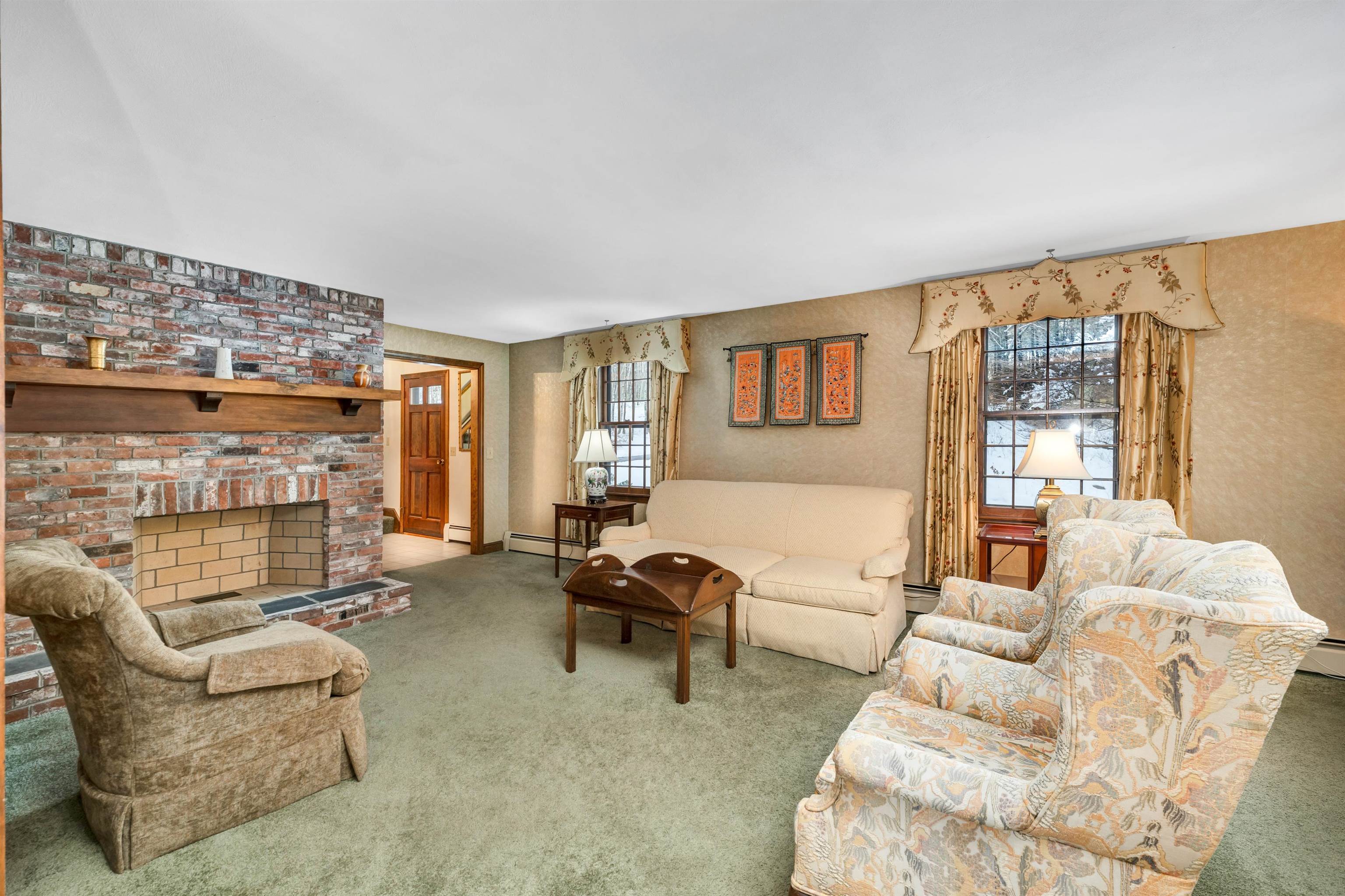 8 Kiowa Road Salem, NH 03079 - Photo 10 of 40