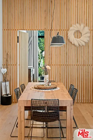 $12,500 | 358 North Bronson Avenue, Los Angeles, CA 90004