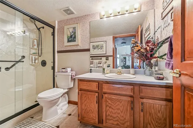 a view of utility room