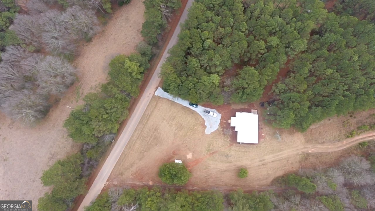 1238 Hunt Road Dewy Rose, GA 30634 - Photo 3 of 23