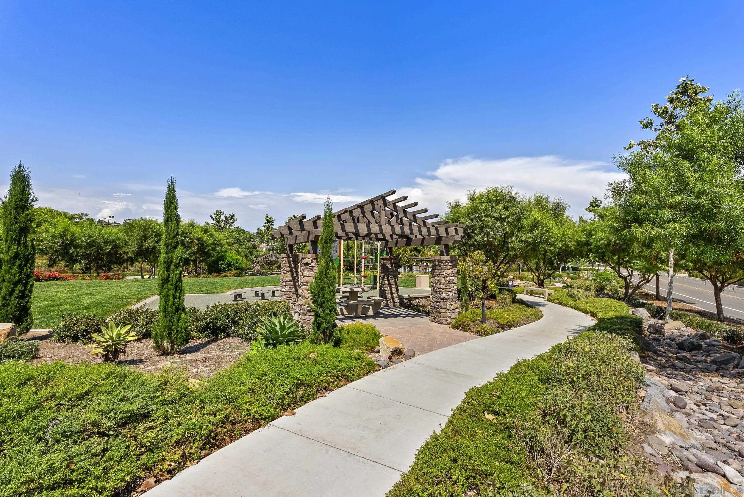 3304 Telaga Road Carlsbad, CA 92010 - Photo 44 of 60 Gallery Image 44