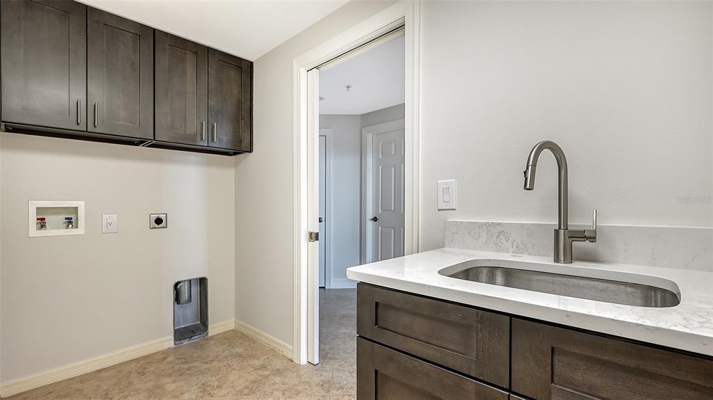 401 North Point Road, Unit 603 Osprey, FL 34229 - Photo 42 of 96