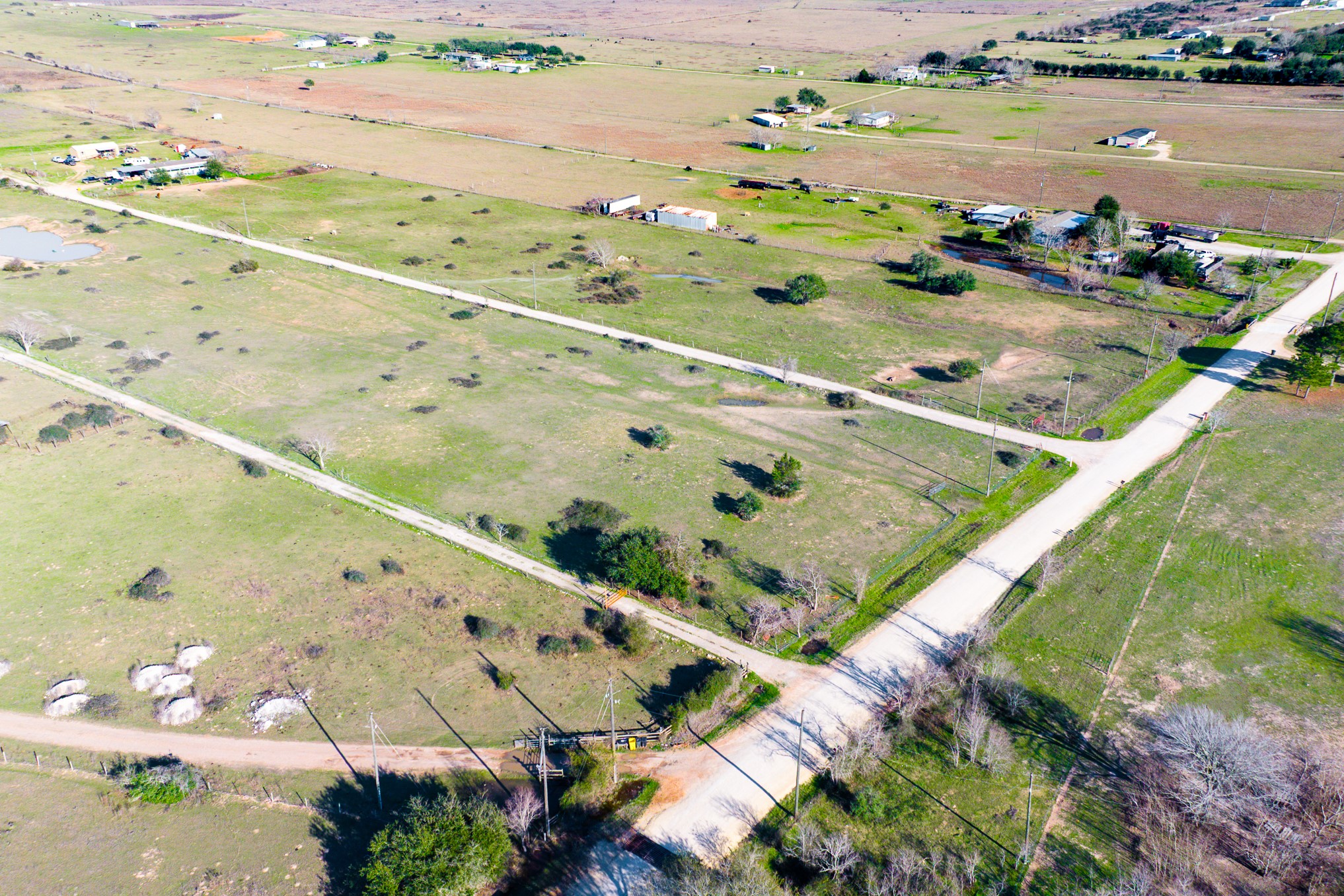 682 Schultz Road Sealy, TX 77474 - Photo 12 of 35
