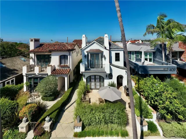 $2,595,000 | 407 Goldenrod Avenue, Corona del Mar, CA 92625