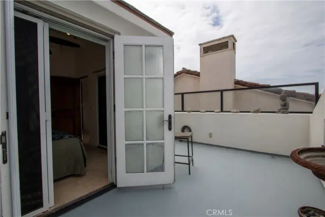 $2,595,000 | 407 Goldenrod Avenue, Corona del Mar, CA 92625