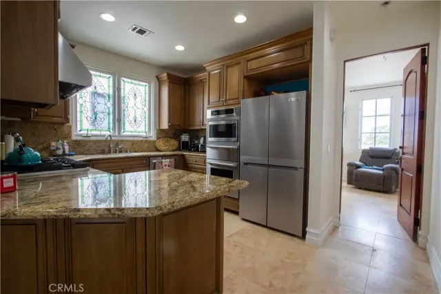 $2,595,000 | 407 Goldenrod Avenue, Corona del Mar, CA 92625