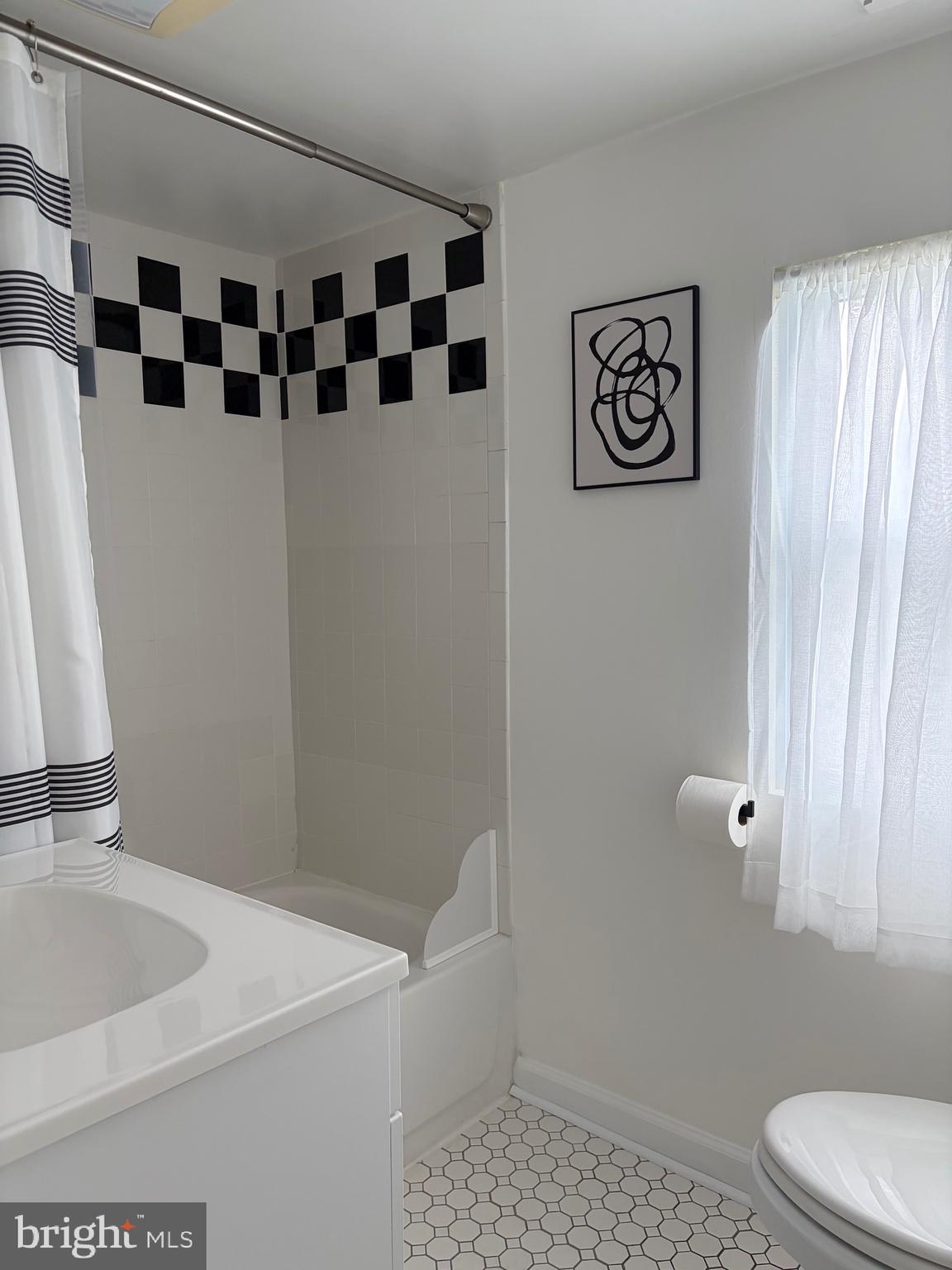 417 Main Street Juliustown, NJ 08022 - Photo 13 of 20 bathroom