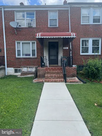 $895 | 3708 Erdman Avenue, Unit 2, Baltimore, MD 21213