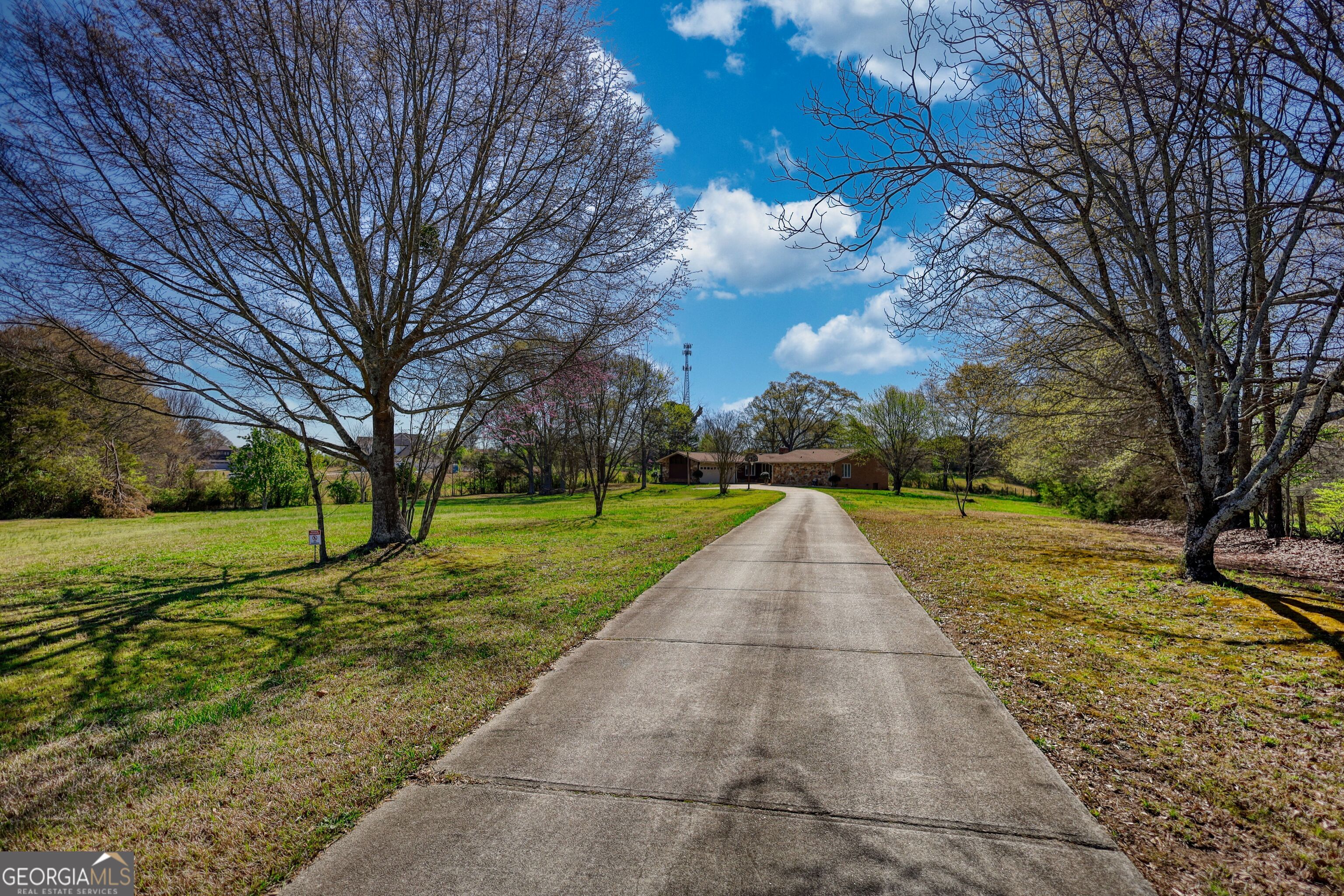 610 Loth Wages Road Dacula, GA 30019 - Photo 25 of 70 a view of backyard with green space