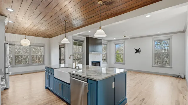 $725,000 | 7361 Sweet Magnolia Lane, Harrison, TN 37341