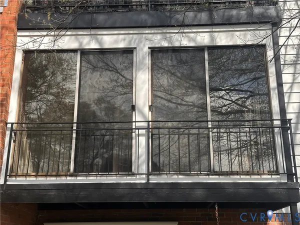 a room with wooden floor