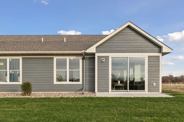 $393,850 | 987 Turner Lane, New Richmond, WI 54017