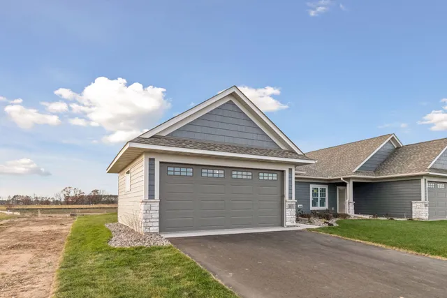 $393,850 | 987 Turner Lane, New Richmond, WI 54017