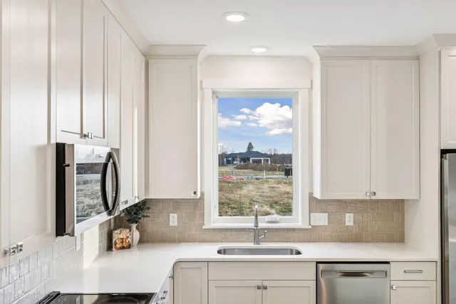 $393,850 | 987 Turner Lane, New Richmond, WI 54017