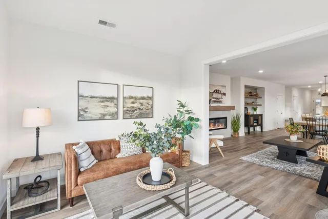 $393,850 | 987 Turner Lane, New Richmond, WI 54017