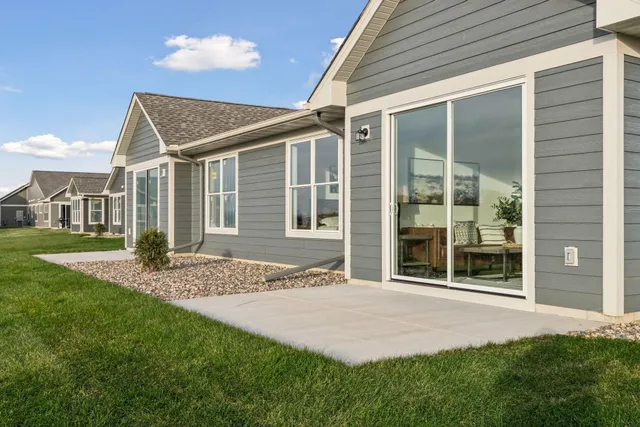 $393,850 | 987 Turner Lane, New Richmond, WI 54017