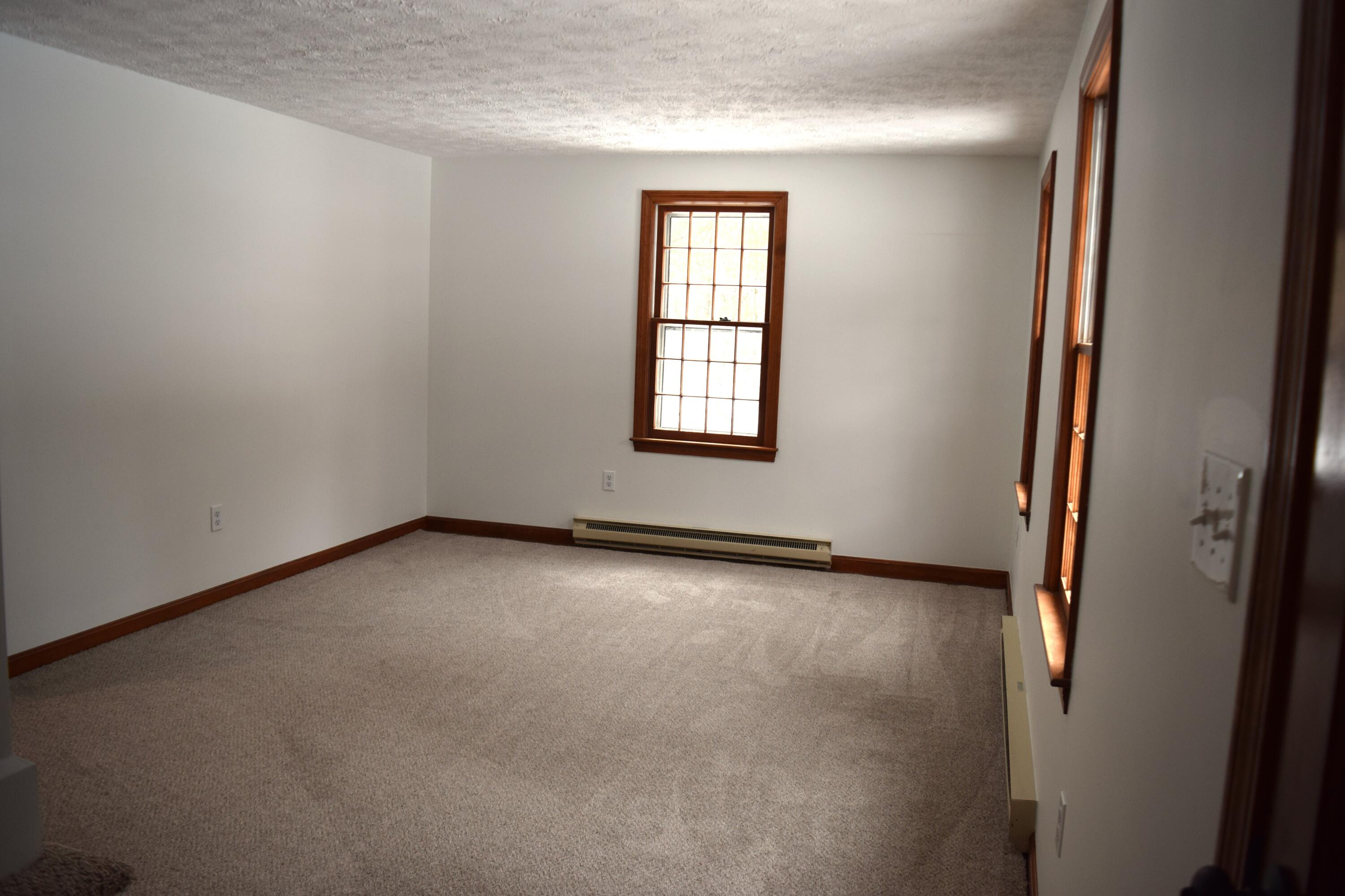 12 Deborah Lane Standish, ME 04085 - Photo 16 of 31 1st flr livingroom