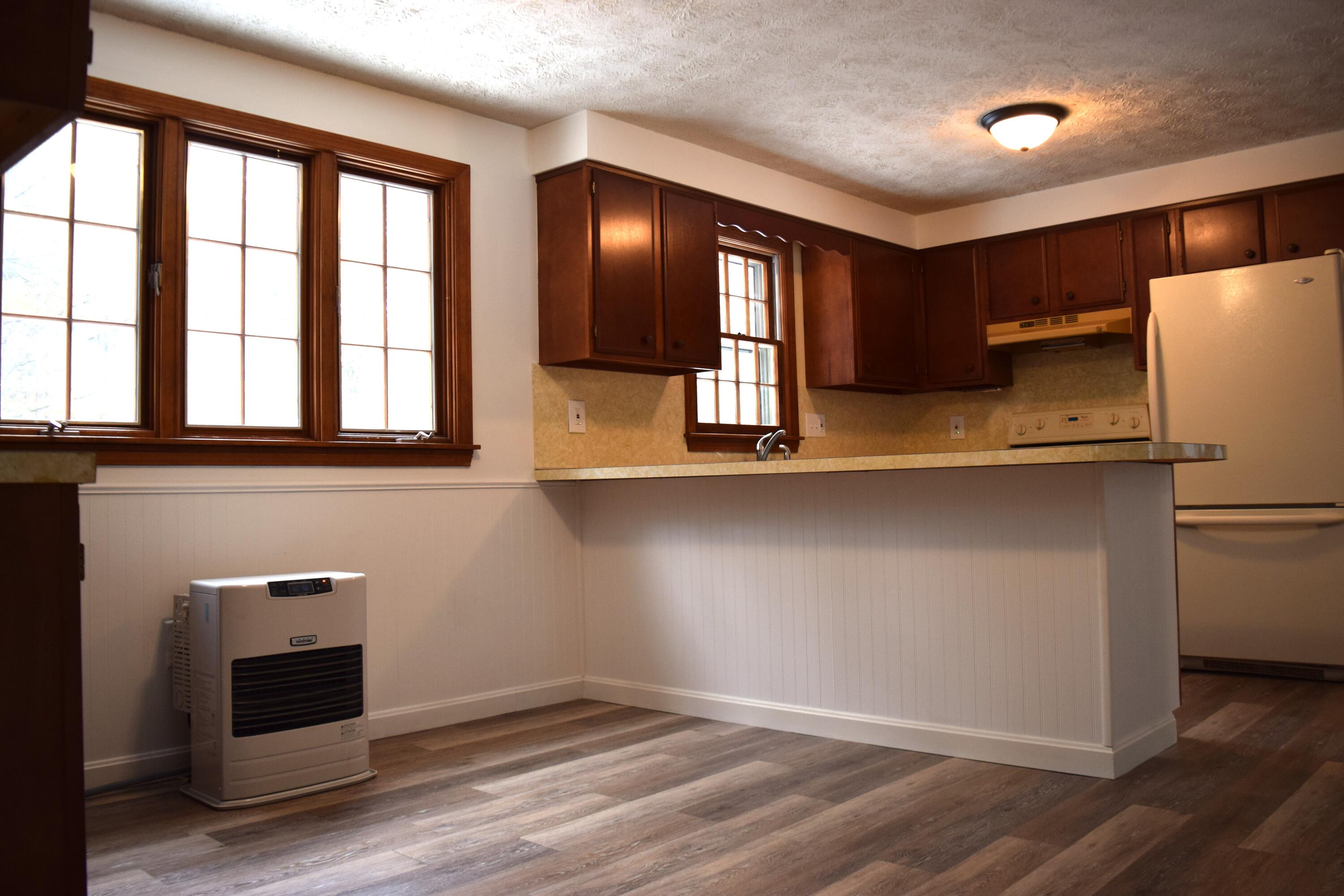 12 Deborah Lane Standish, ME 04085 - Photo 7 of 31 Dining room
